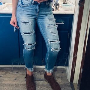 Kancan distressed ankle jeans
